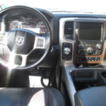 2016 Ram 1500 4WD Crew Cab Laramie full