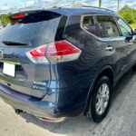 2016 Nissan Rogue AWD SV full