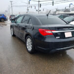 2013 Chrysler 200 full