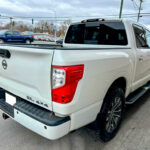 2017 Nissan Titan SL full