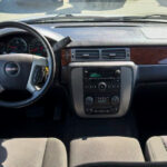 2014 GMC Yukon 4WD 4dr SLE full