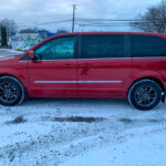 2015 Chrysler Town & Country S full