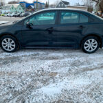 2021 Toyota Corolla LE full