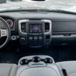 2022 Ram 1500 Classic SLT 4×4 full
