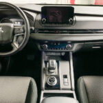 2023 Mitsubishi Outlander SE S-AWC full
