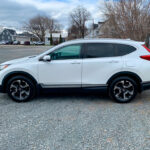 2019 Honda CR-V Touring full