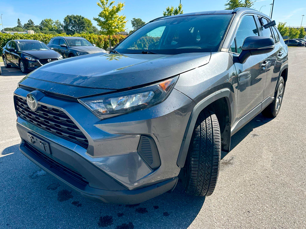 2020 Toyota RAV4 LE AWD