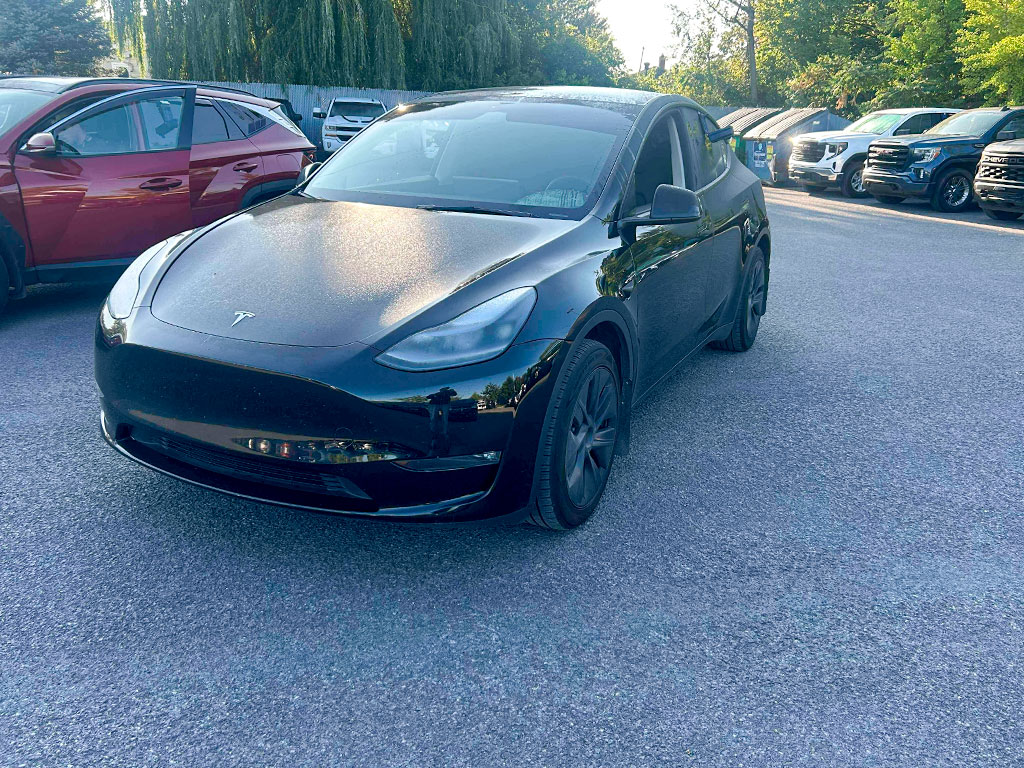 2024 Tesla Model Y Long Range AWD