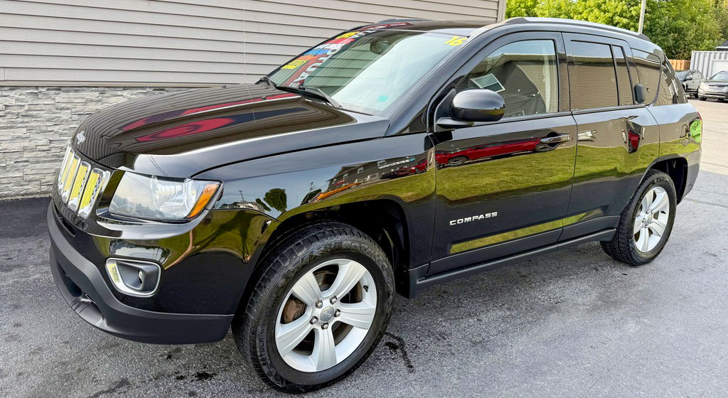 2016 Jeep Compass 4WD High Altitude – HEATED LEATHER – ROOF – CAMERA