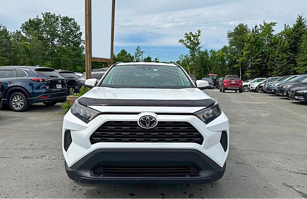 2021 Toyota RAV4 LE AWD