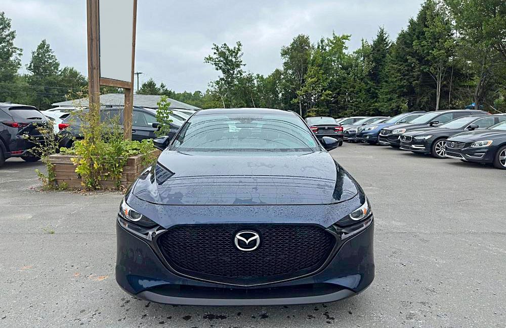 2021 Mazda MAZDA3 GX Manual FWD