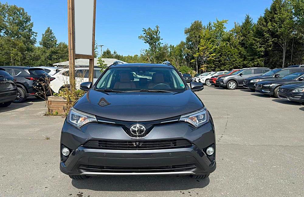 2016 Toyota RAV4 AWD 4dr Limited