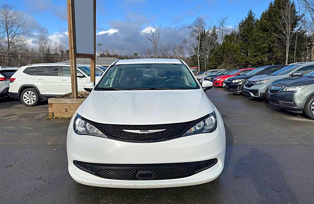 2022 Chrysler Grand Caravan SXT 2WD