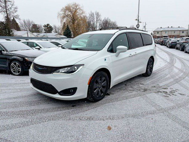 2020 Chrysler Pacifica Hybrid Touring
