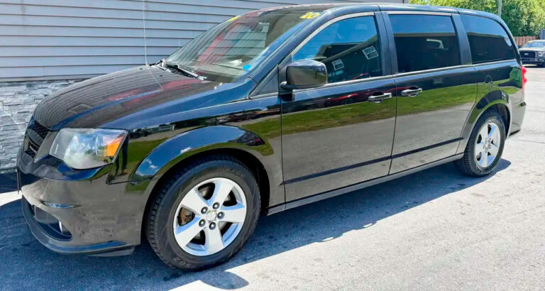 2020 Dodge grand-caravan
