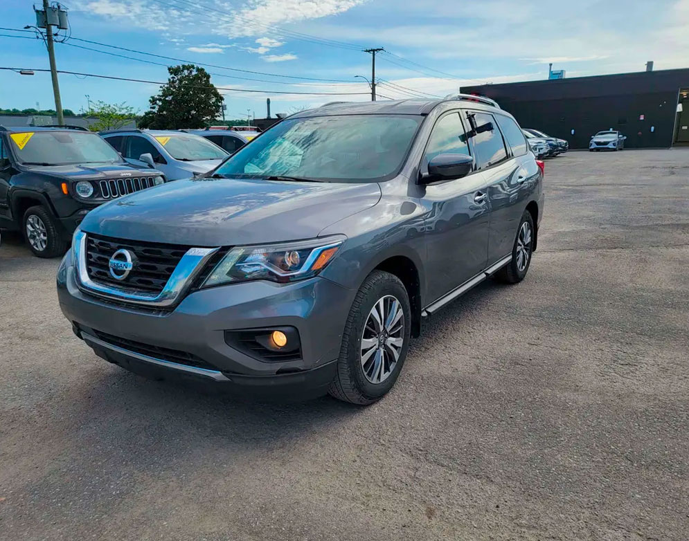 2019 Nissan Pathfinder SV Tech