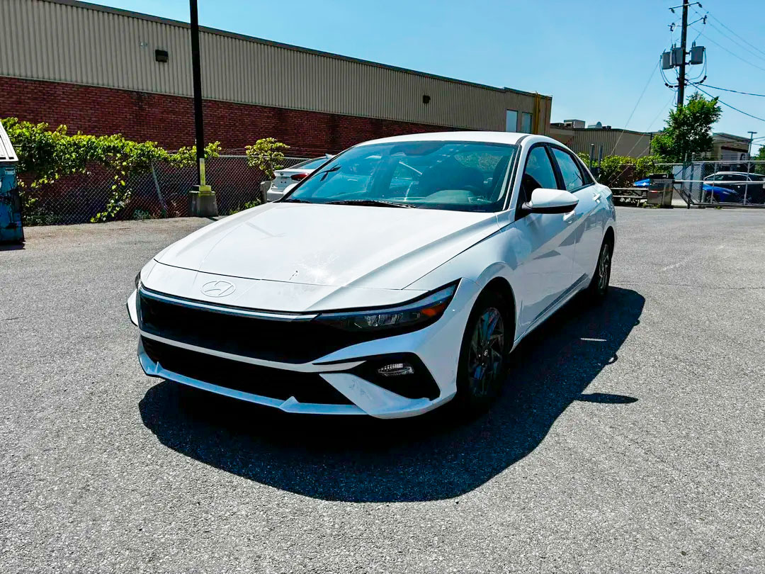 2024 Hyundai Elantra Preferred