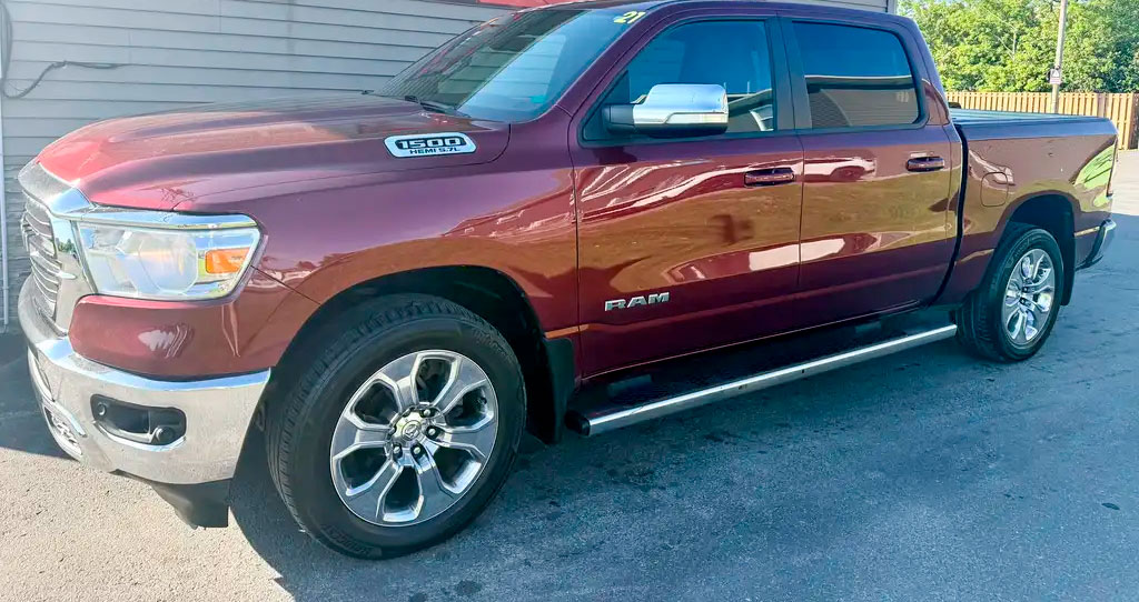 2021 RAM 1500 Big Horn 4×4 Crew Cab