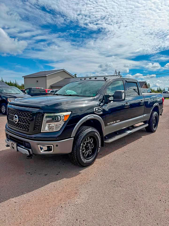 2016 Nissan Titan