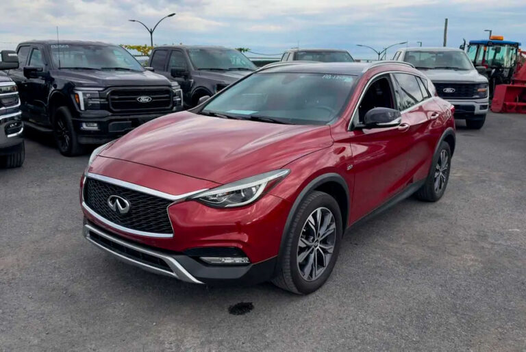 2018 INFINITI QX30